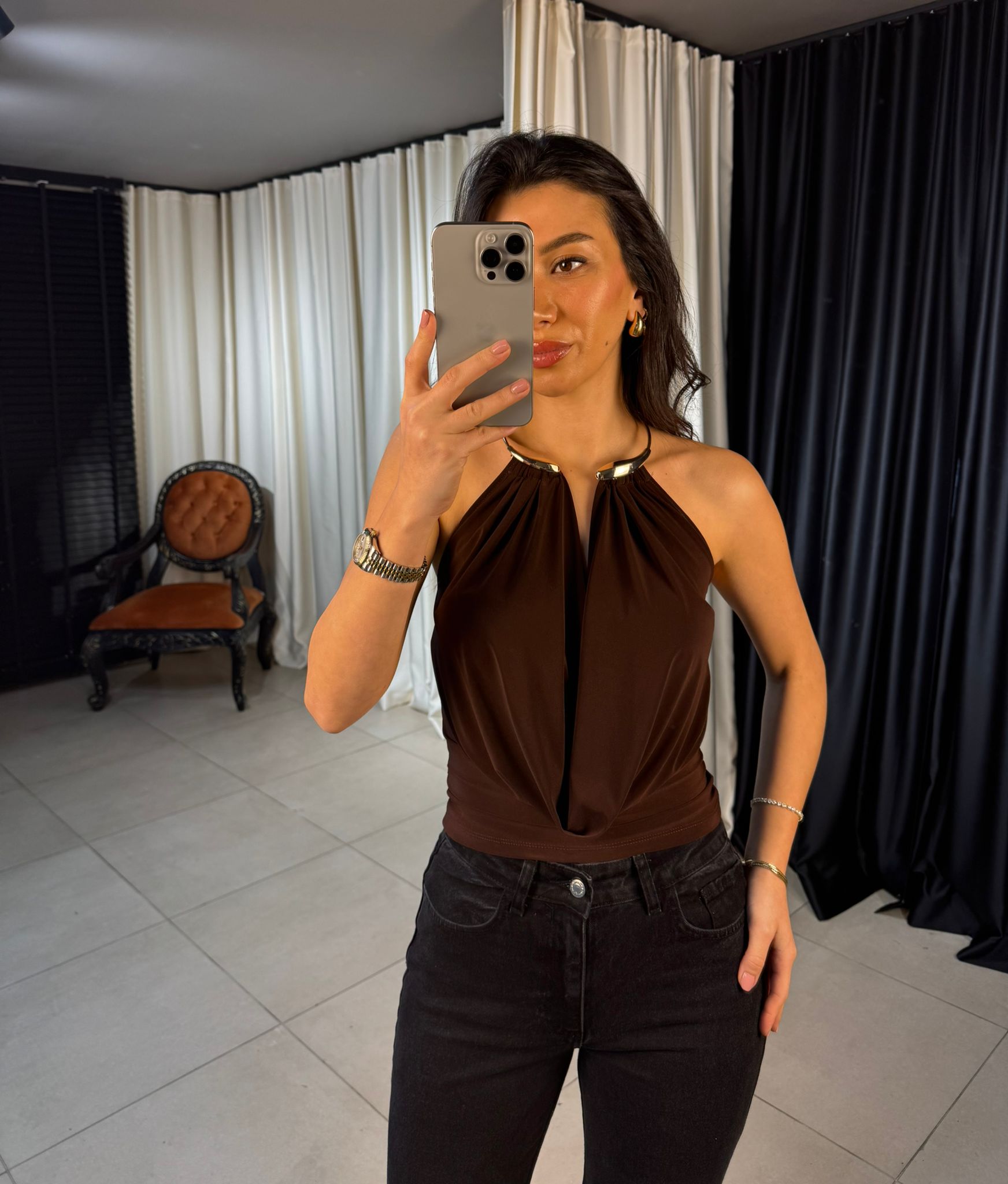 Gold Kolyeli Bluz - KAHVERENGİ