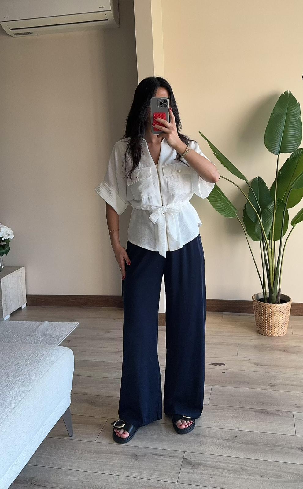 Oversize Bel Bağlamalı Gömlek