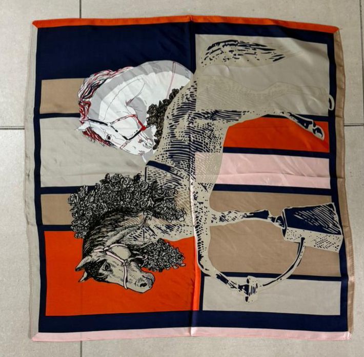 Fular At Desenli