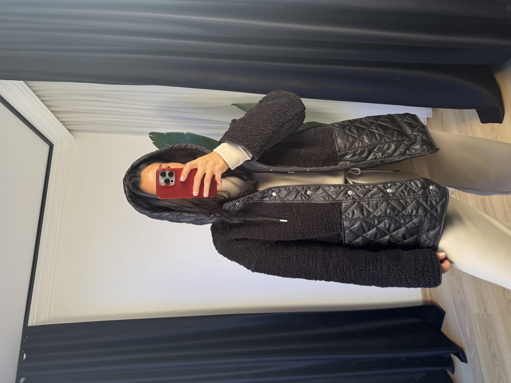 Kapitone Detaylı Peluş Mont