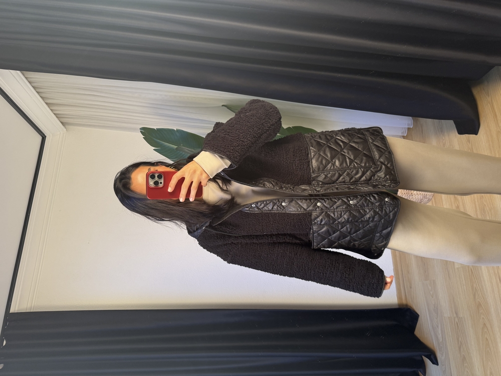 Kapitone Detaylı Peluş Mont