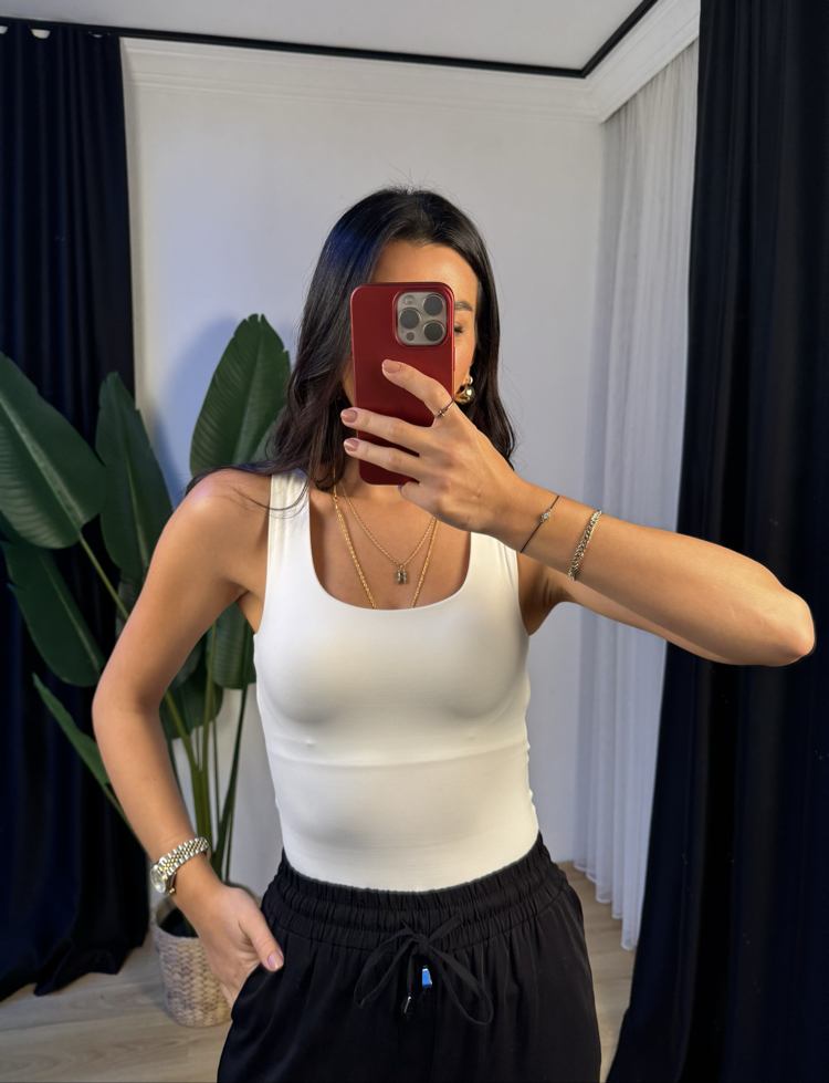 Kare Yaka Kalın Askılı Atlet